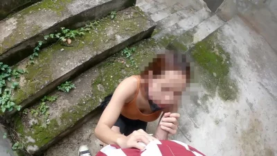 约刚认识的人妻去烂尾楼打野
